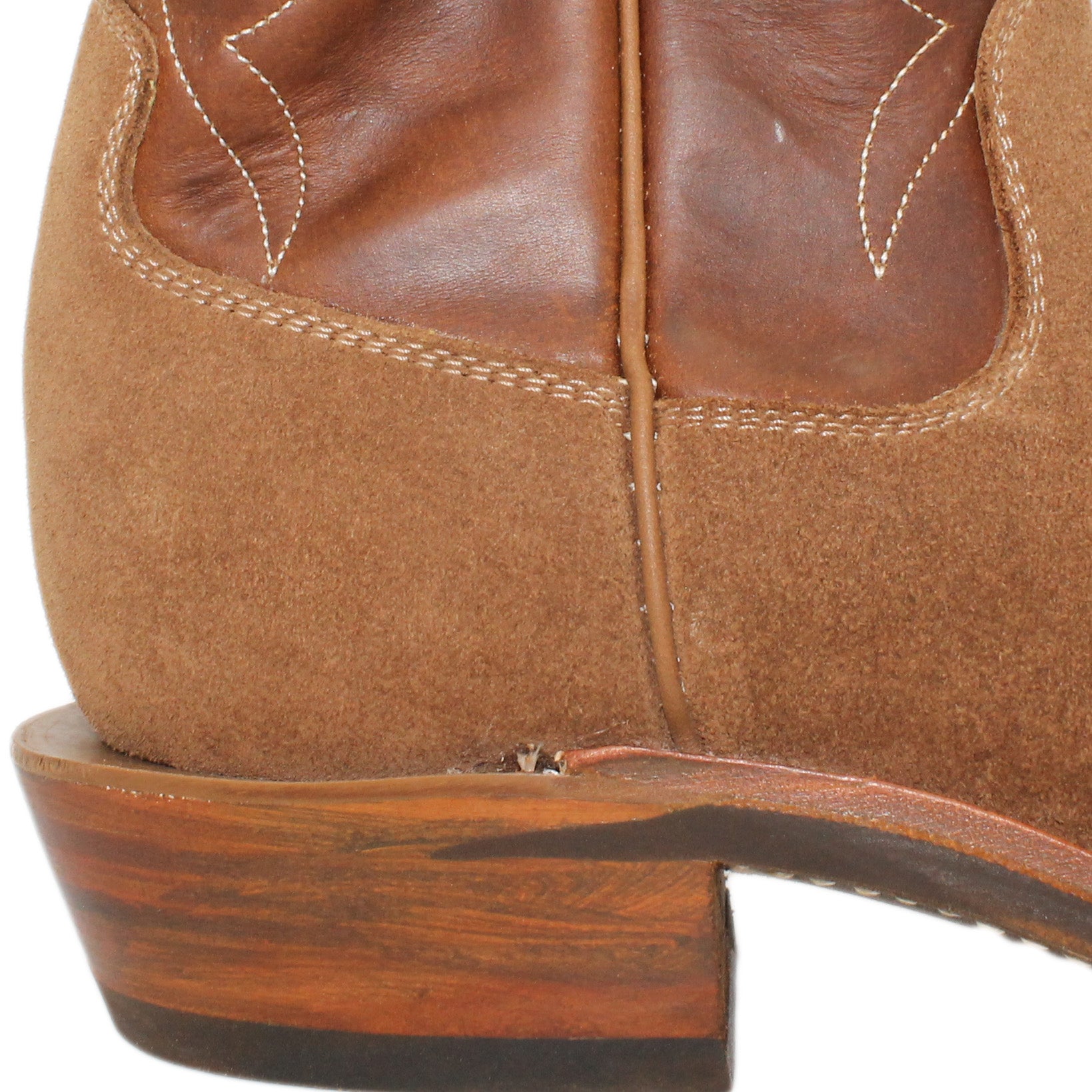 14" Brown Upper w/ Beck Classic Stitching
Saddle Timberjack Rough Out Steer Vamp
Regular Forties Square Toe
Slightly Tapered Heel