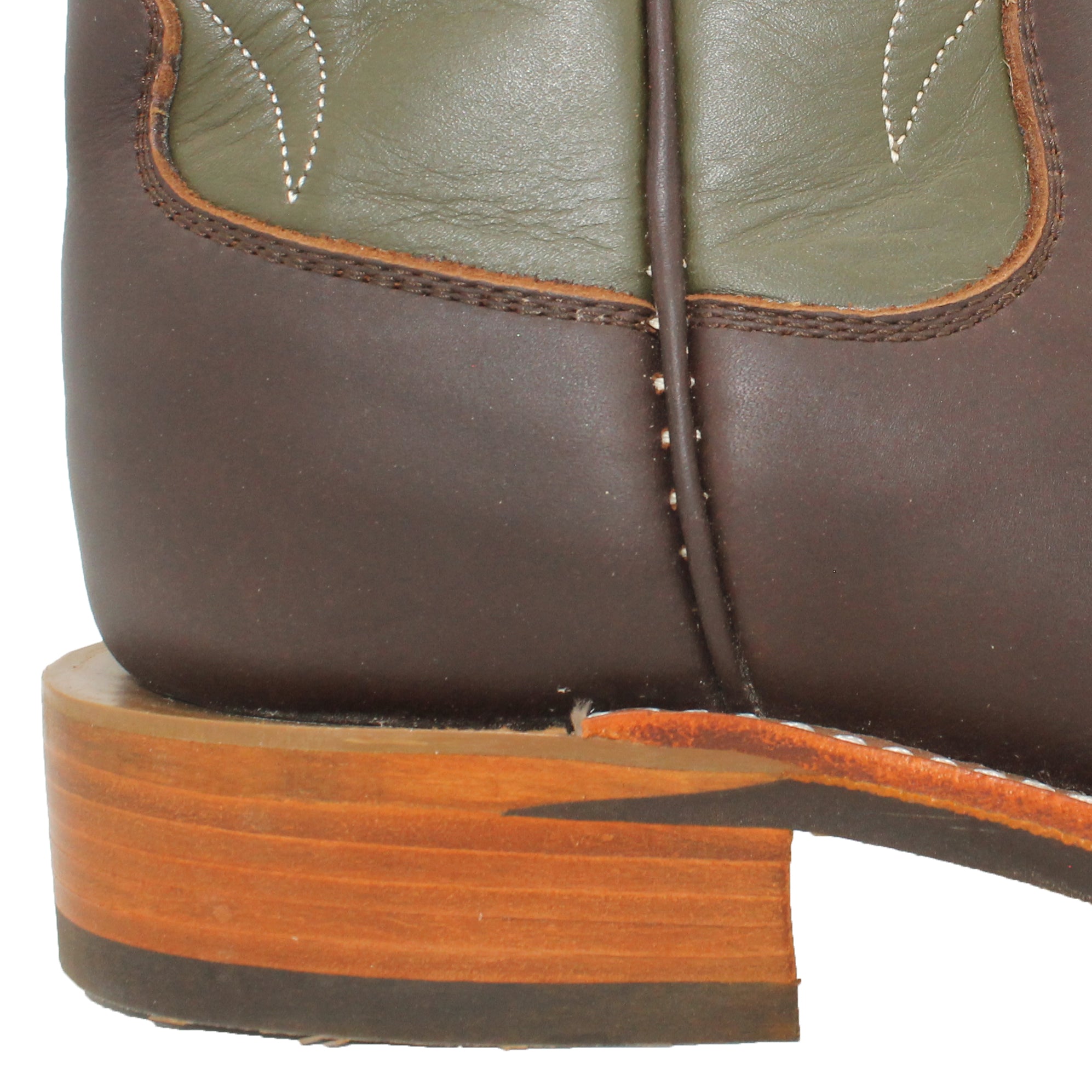 14" Forest Upper w/ Beck Classic Stitching
Brown Timberjack Steer Vamp
Wide French Toe
Block Heel
