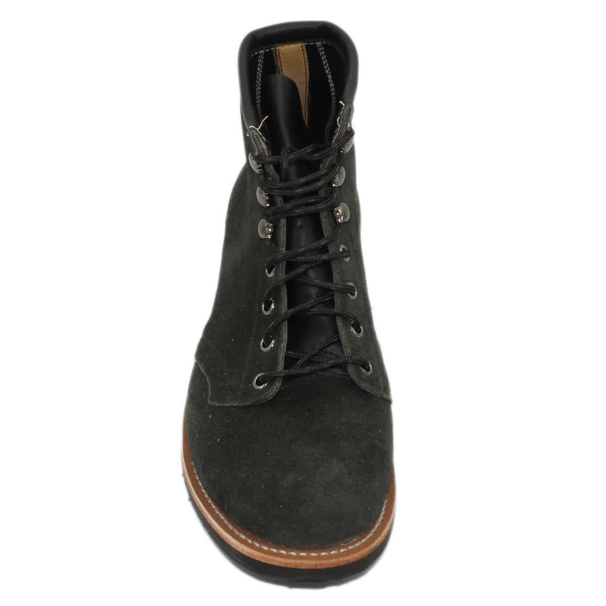 6" Lace-Up
Black Rough Out Steer
Munson Toe
Slightly Tapered Heel