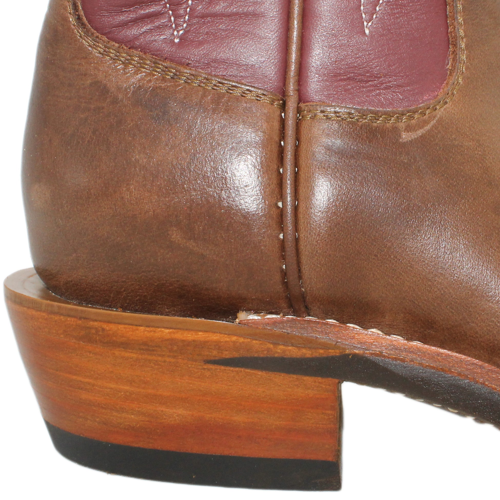 14" Wine Upper w/ Beck Classic Stitching
Mahogany Steer Vamp
Wide French Square Toe
Slightly Tapered Heel