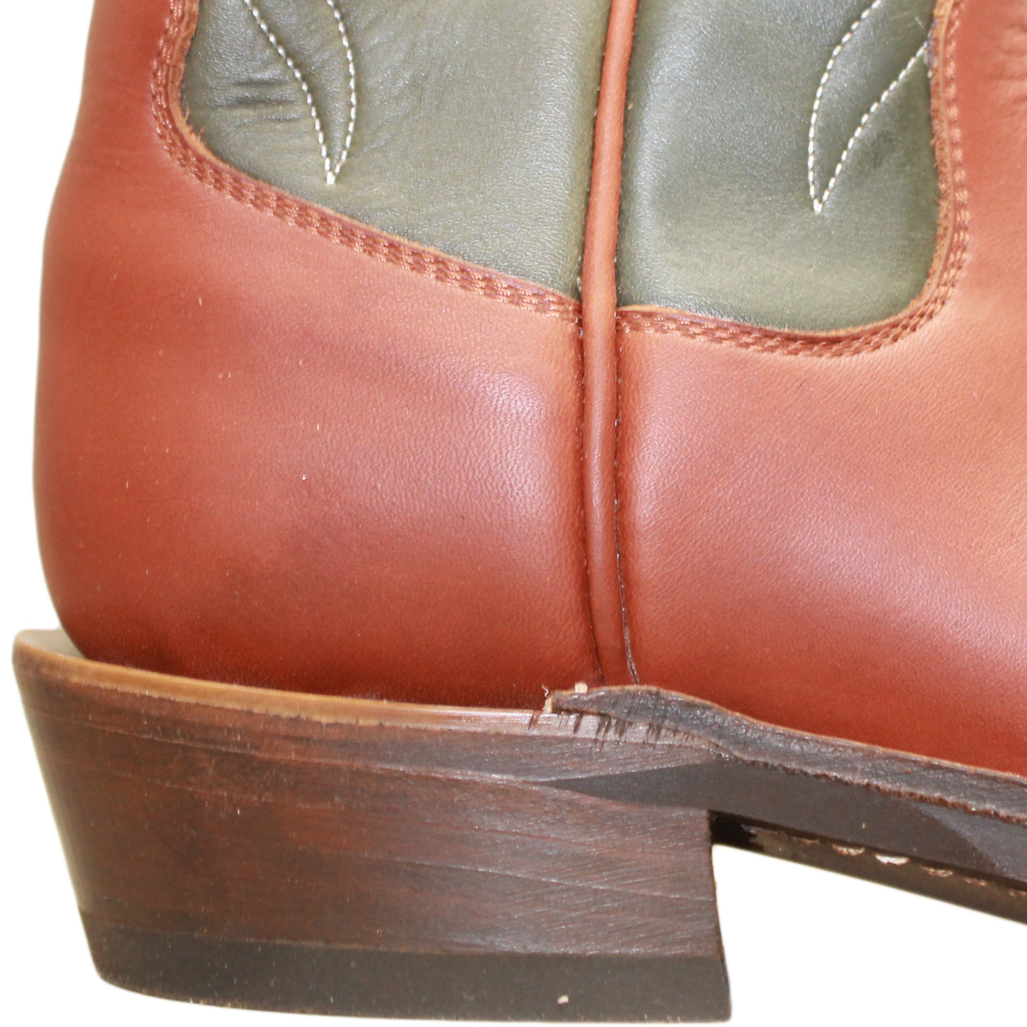 14" Forest upper w/ Beck Classic Stitching
Tan Timberjack Steer Vamp
Wide French Square Toe
Slightly Tapered Heel