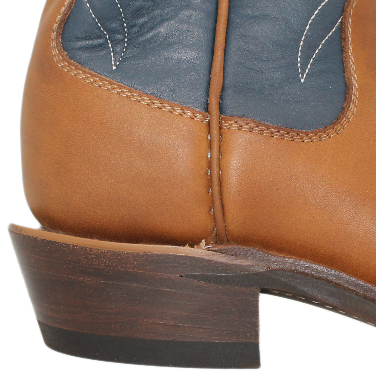 14" Blue Upper w/ Beck Classic Stitching
Saddle Timberjack Steer Vamp
Regular French Square Toe
Slightly Tapered Heel