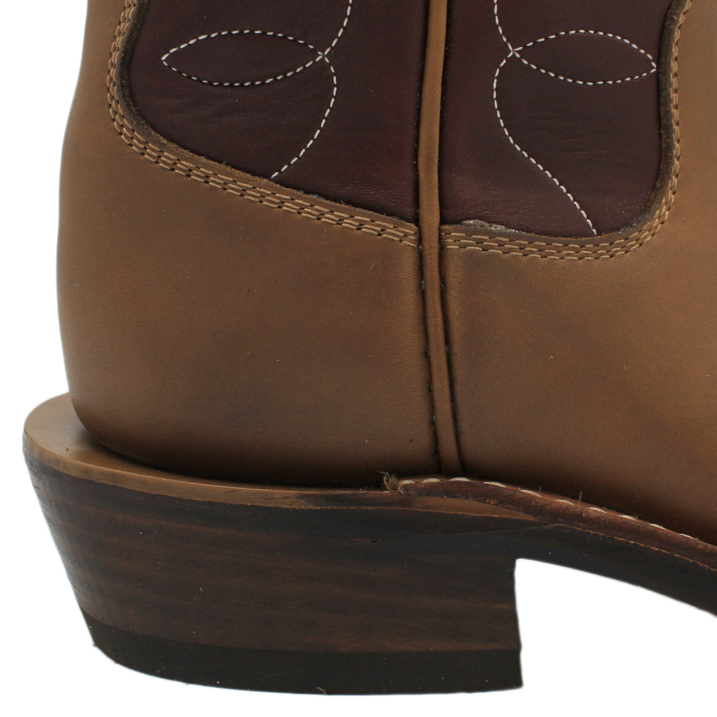 12" Wine Upper w/ Loops Stitching
Saddle Timberjack Steer Vamp
Wide French Square Toe
Slightly Tapered Heel