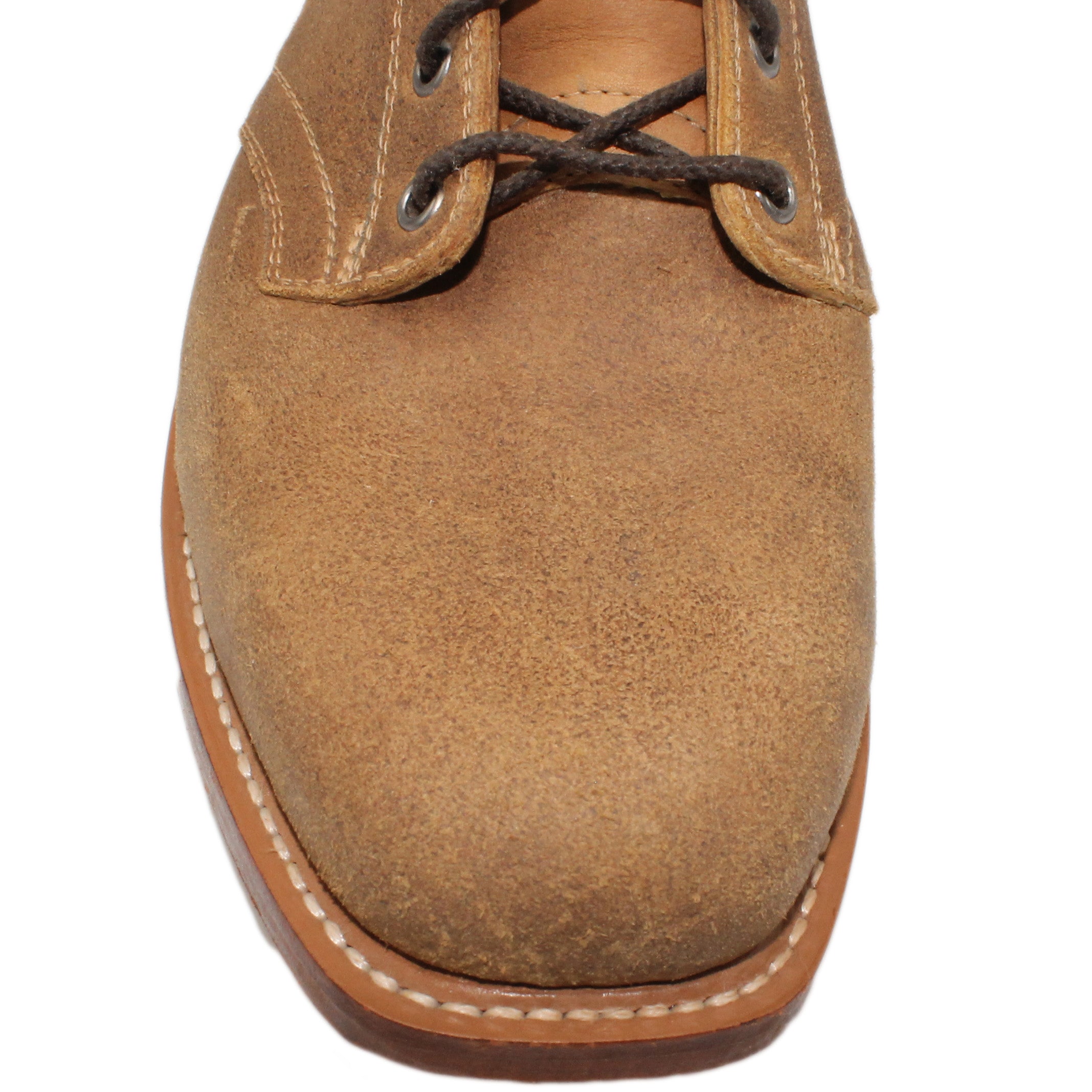 8" Lace-Up

Waxed Steer

Wide French Square Toe

Slightly Tapered Heel

Leather Sole