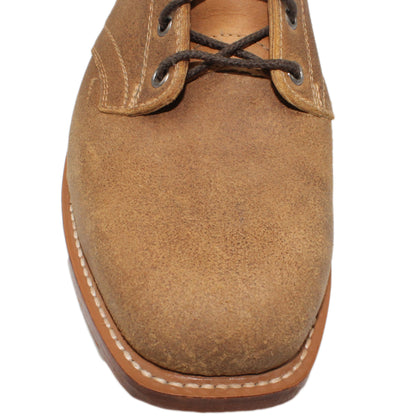 8" Lace-Up

Waxed Steer

Wide French Square Toe

Slightly Tapered Heel

Leather Sole