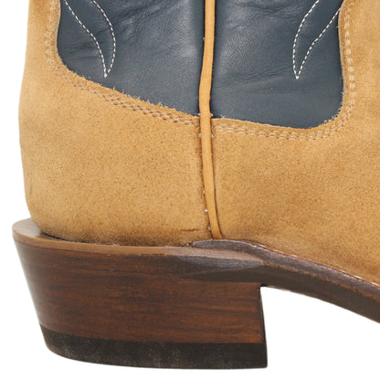 14" Blue Upper w/ Beck Classic Stitching

Buckskin Steer Rough Out Vamp

Wide French Square Toe

Slightly Tapered Heel